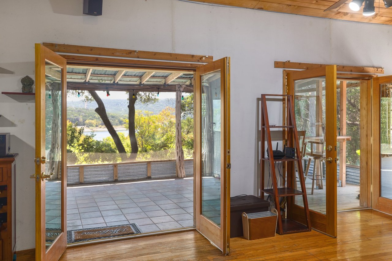 Lake Travis Waterfront Opportunity