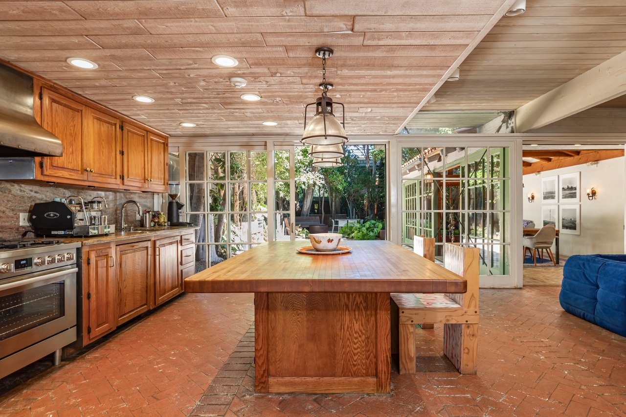 23441 Malibu Colony Rd