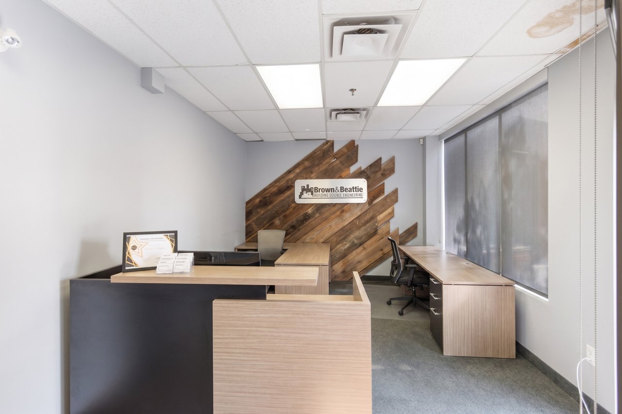 49&50-588 Edward Ave