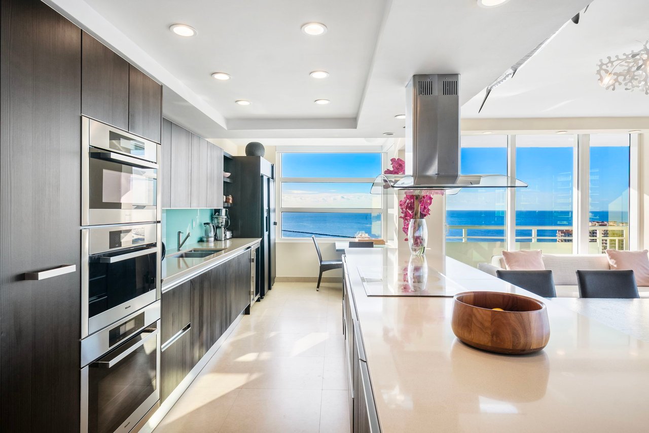 South Pointe Tower #2003