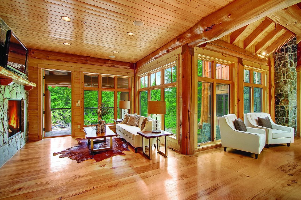 250 Fortune Creek Ln