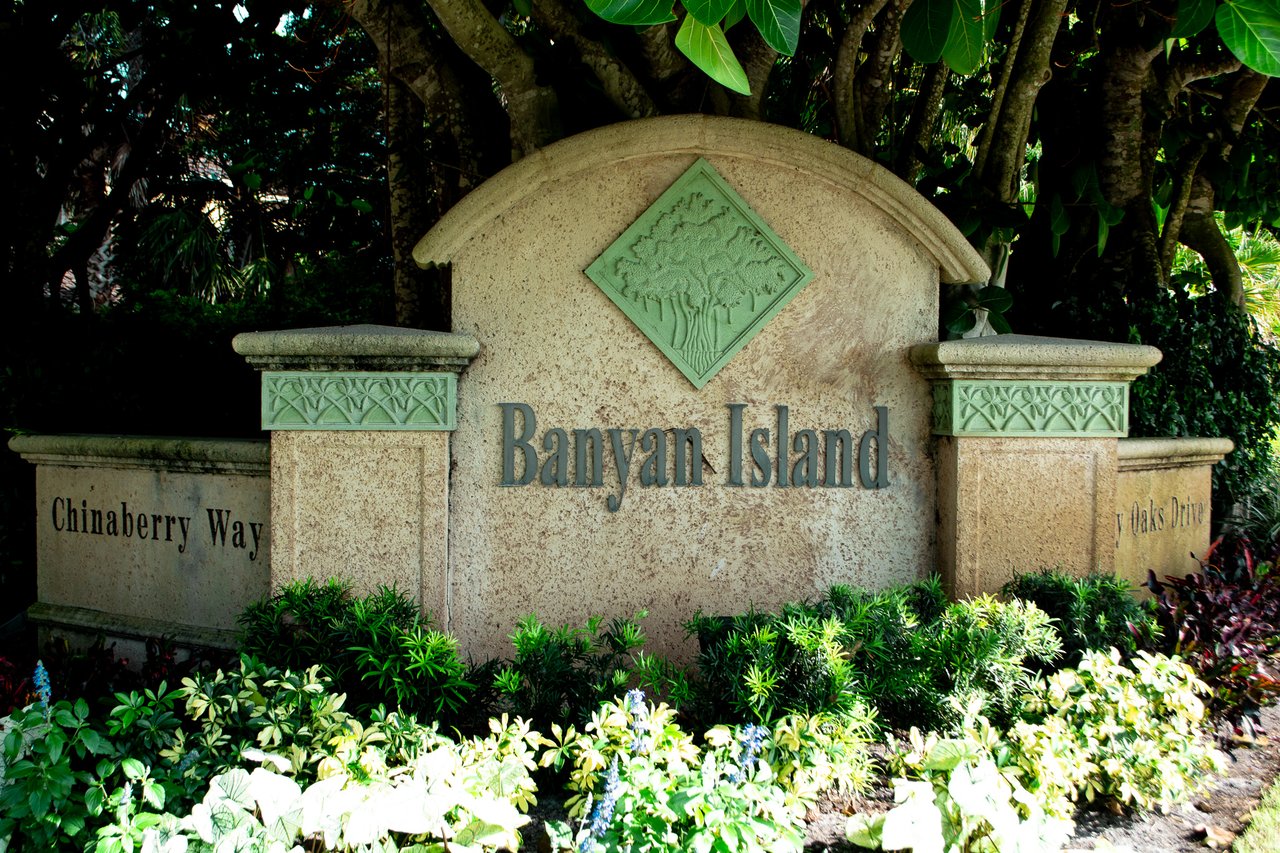 Fall Migration Is Already Moving Over Banyan Island's Lakes