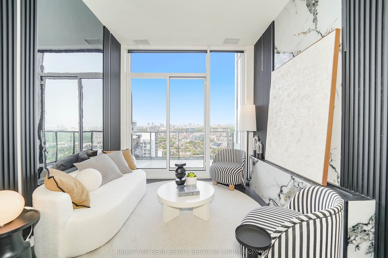 SEASONS CONDOS PENTHOUSE 