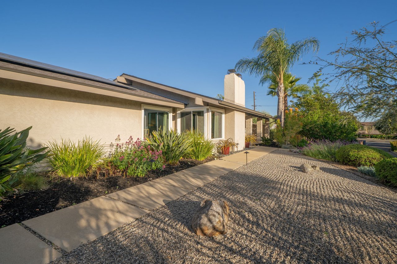 2128 N Villa Maria Road