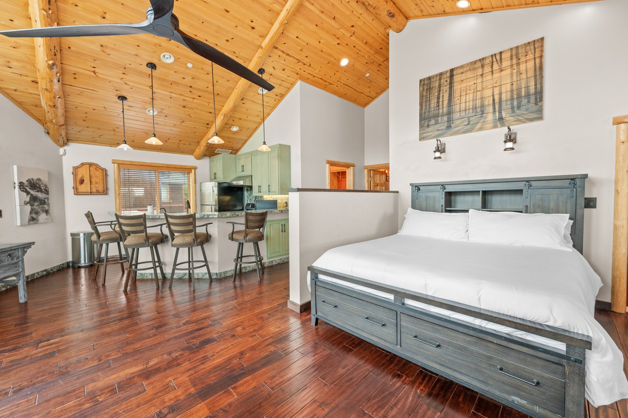 42539 Bear Loop N