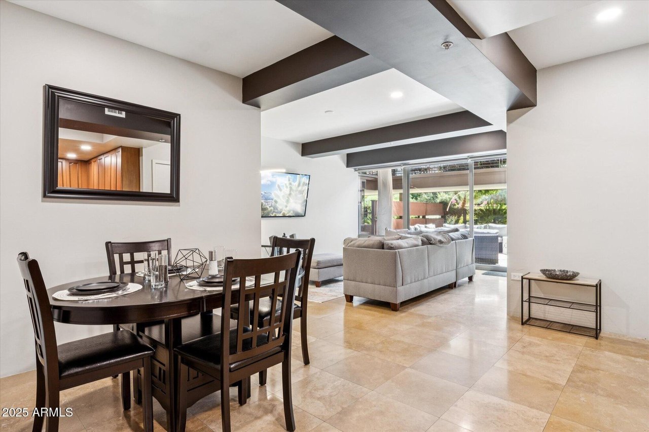 7161 E Rancho Vista Dr, #1003