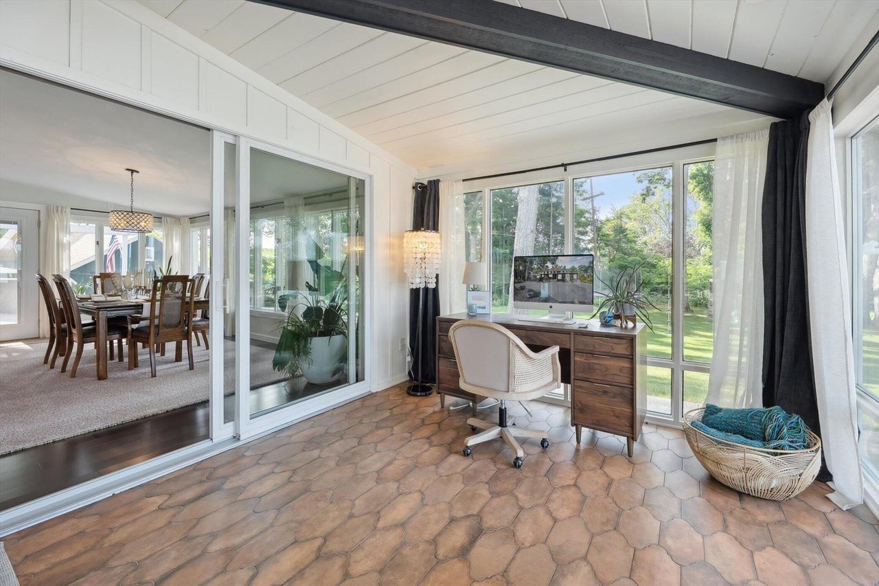 240 AQUAMARINE DRIVE