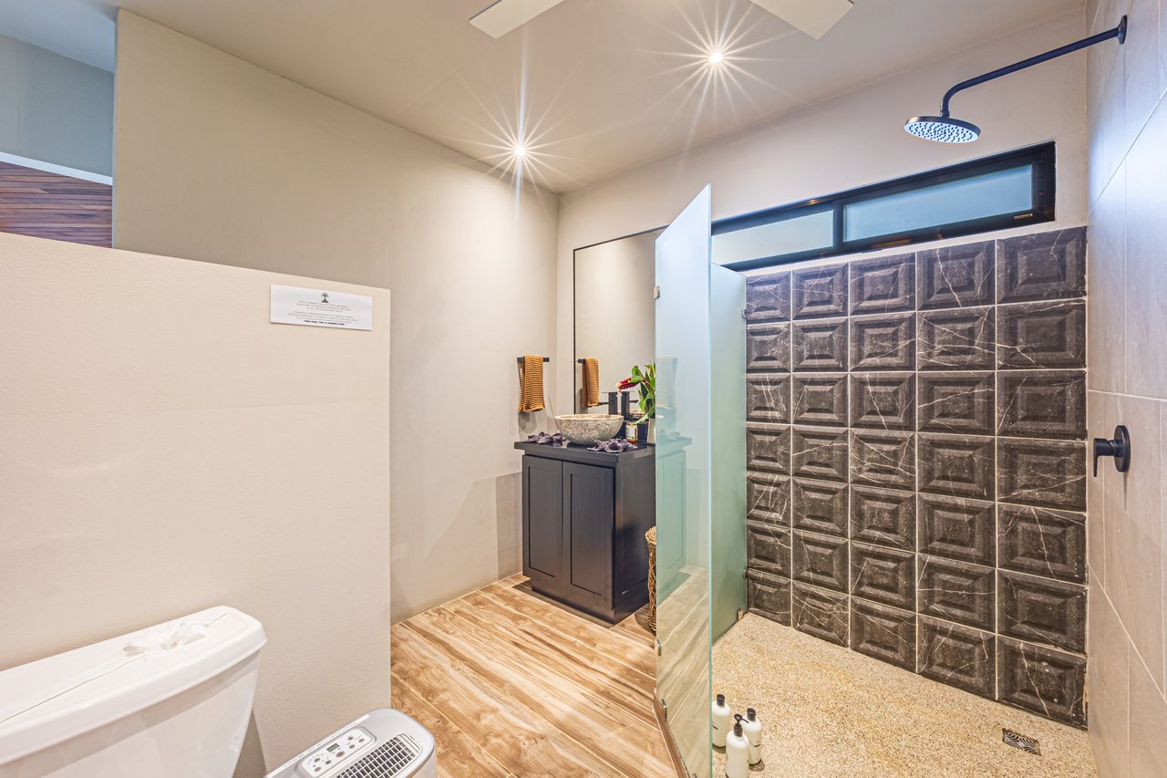 La Sombra Villas, Where Nature Meets Comfort in Tinamates!