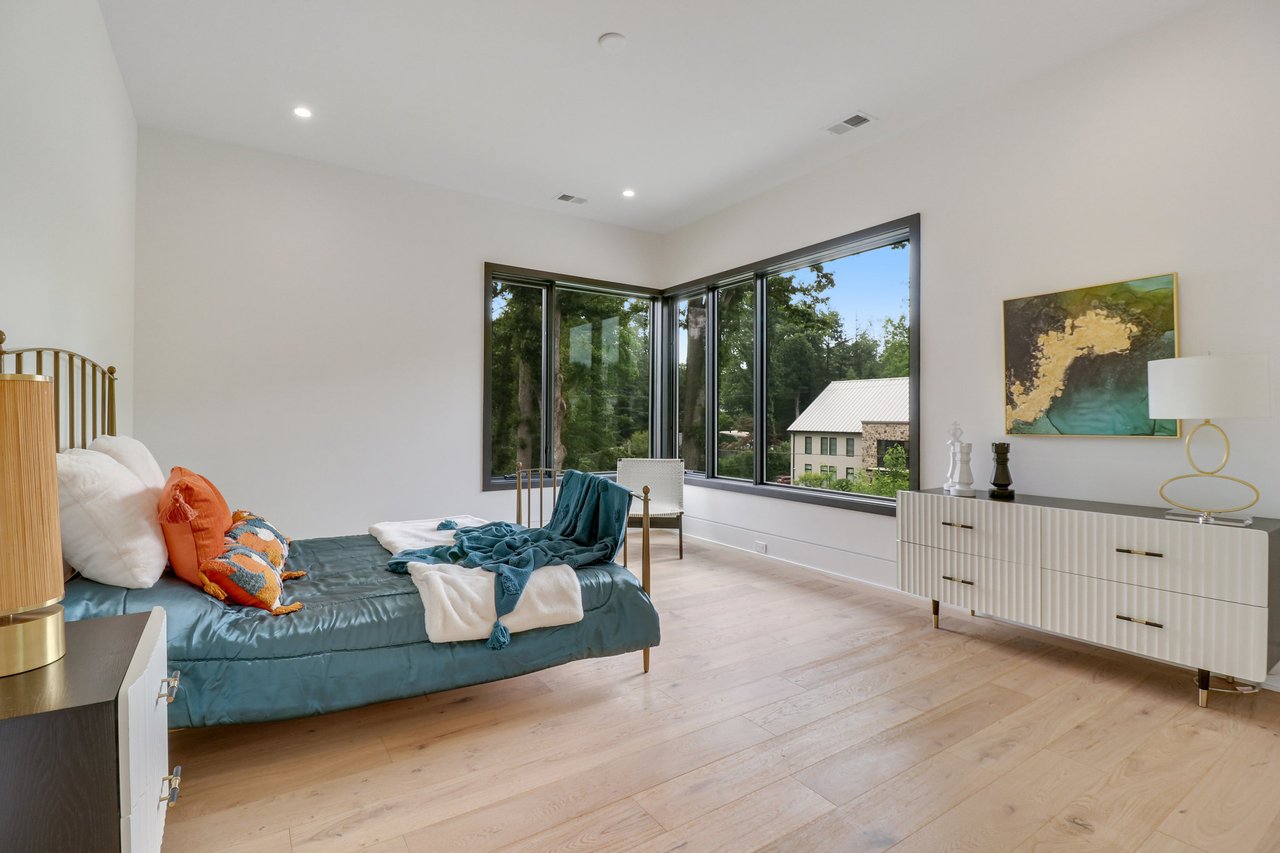 	  	1138 Basil Rd, Mclean, VA 22101