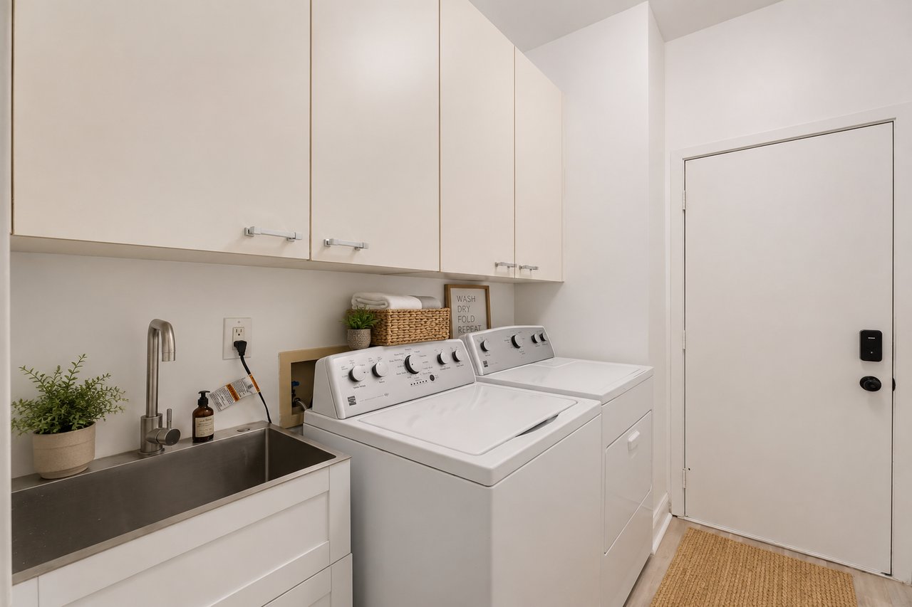 4802 Panorama Circle