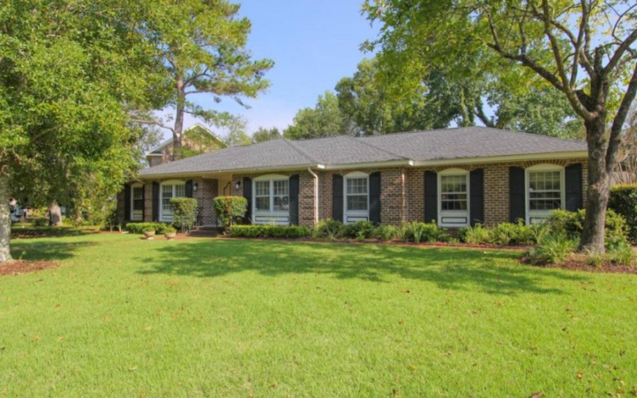 A Featured Listing – 1381 E Vagabond Lane