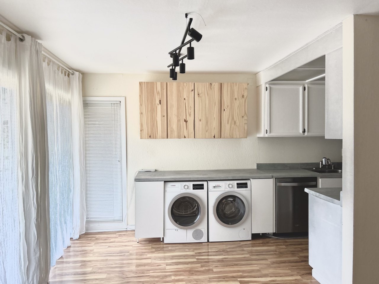 280 Easy Street Unit #210