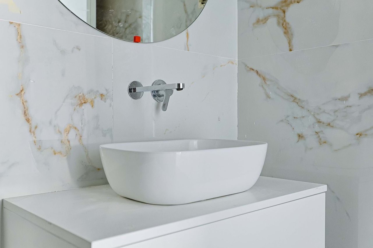 Modern 3-Bedroom Apartment in Camarate, Loures