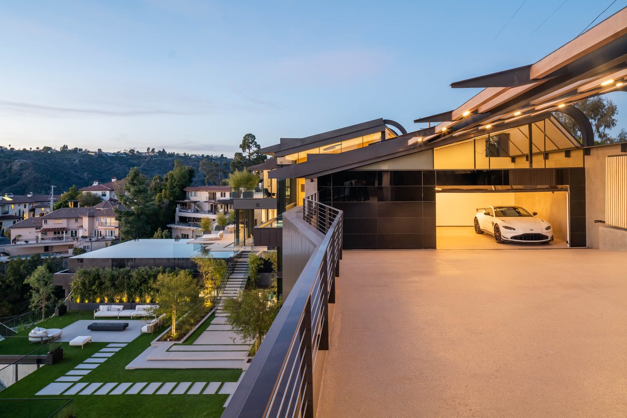1857 Bel Air Rd