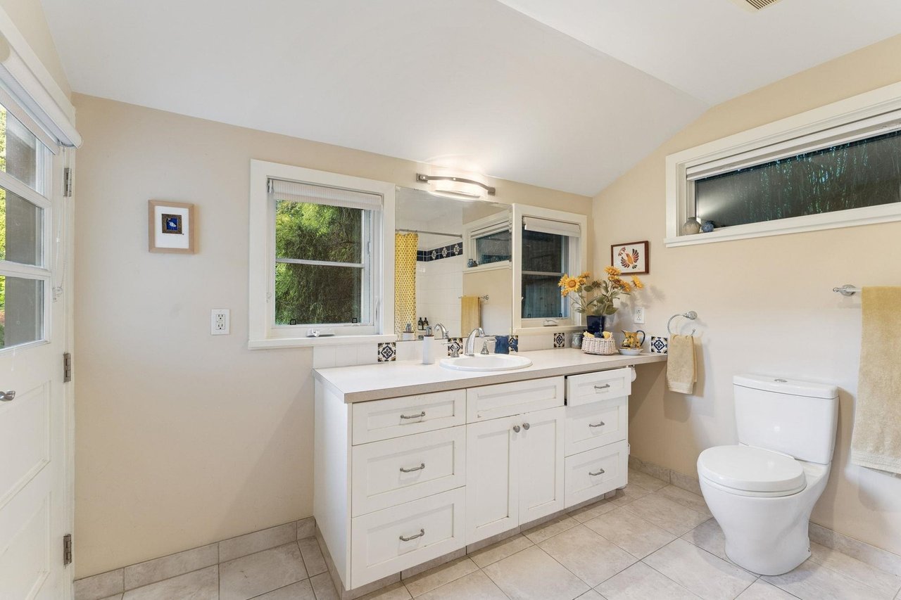 2658 Newmarket Dr