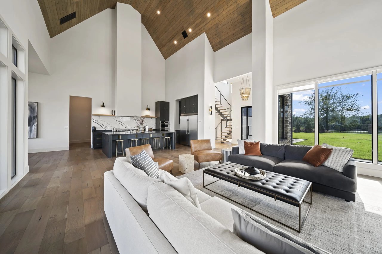 The Place to Stay at Grand Lake: Modern & Moody on Monkey Island - Wyatt Poindexter - The Agency