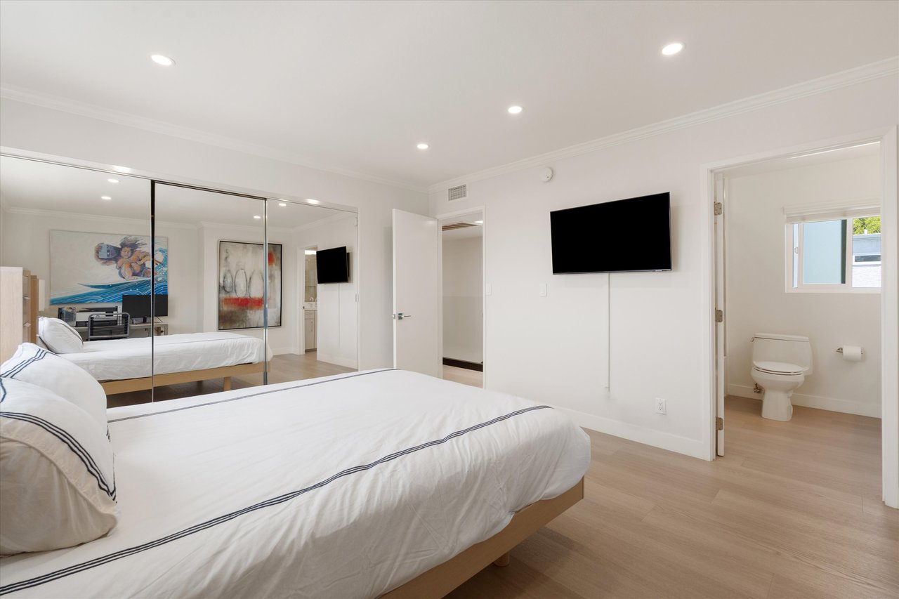 737 Pier Ave #1