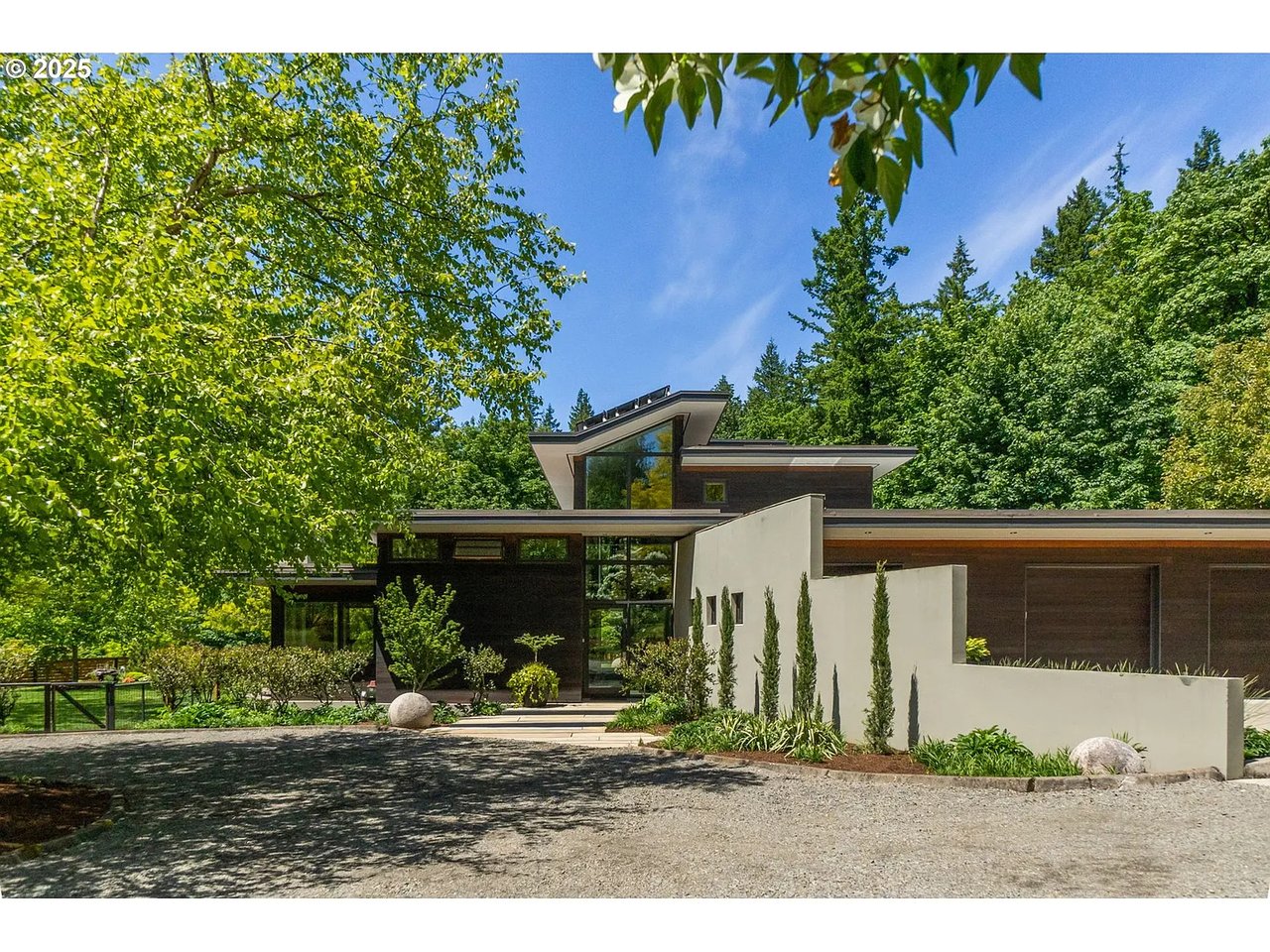 448 NW Skyline Blvd