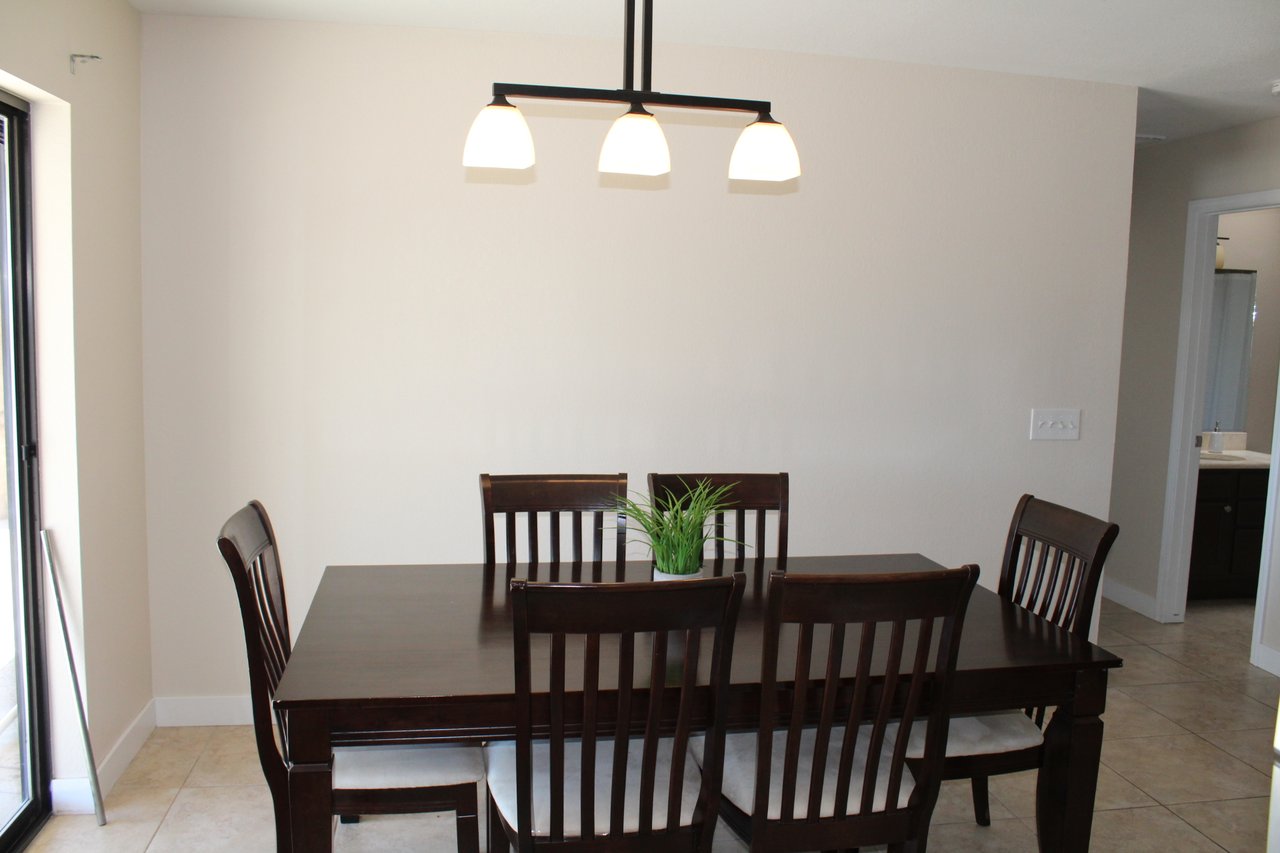 2360 Huntington Dr.
