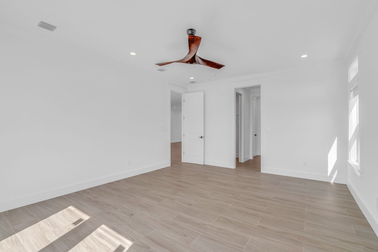 17210 Angelfish Lane