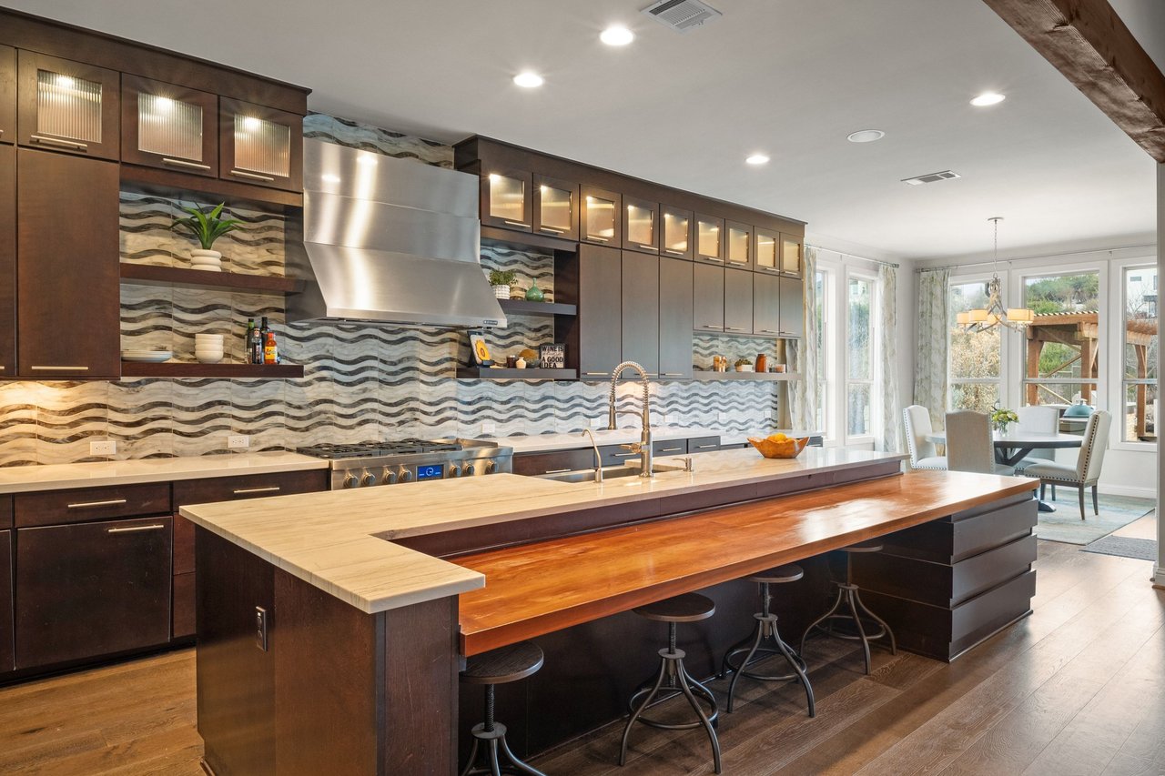 18101 Vistancia Drive