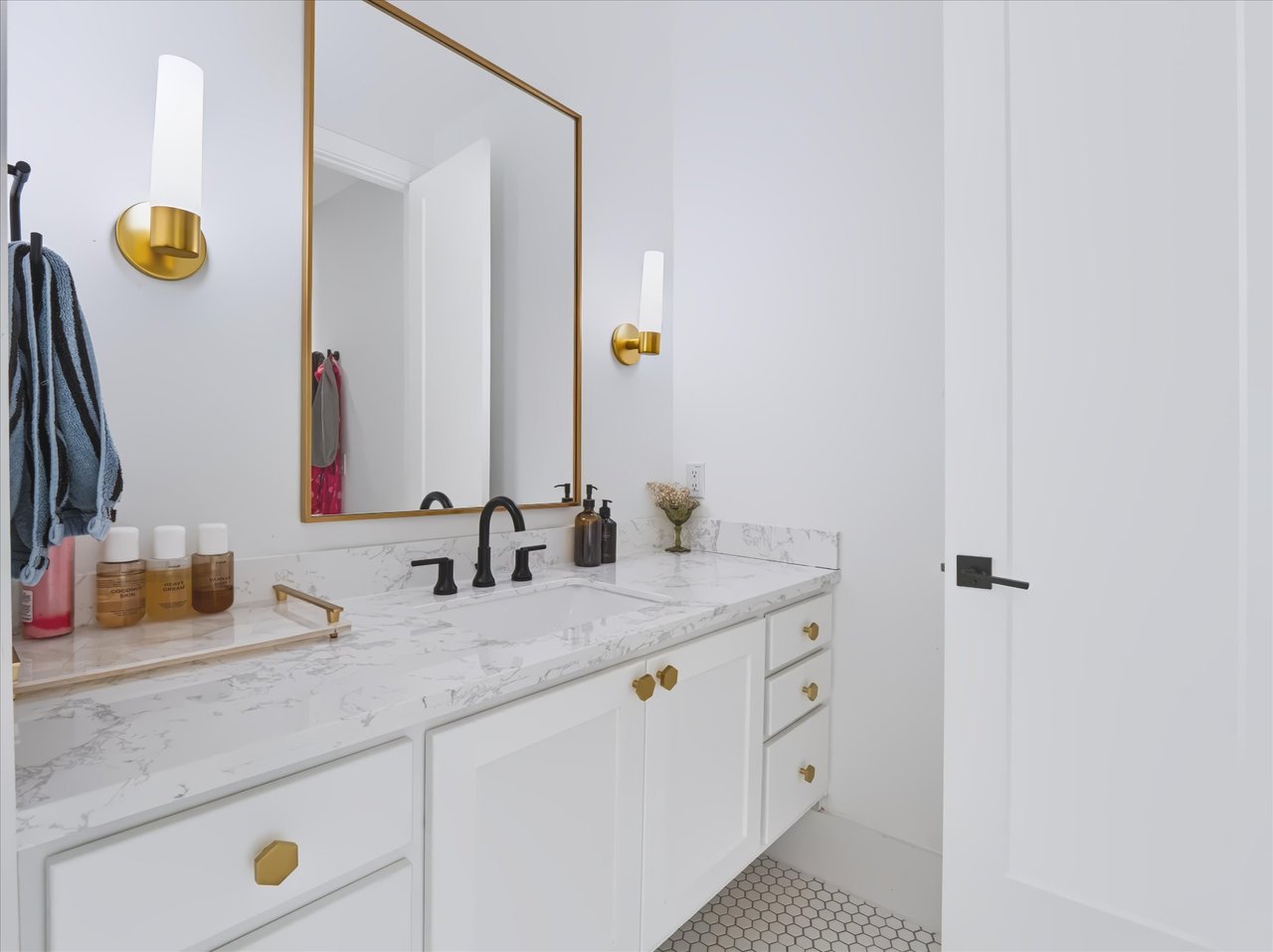 1300 Buckskin Trail