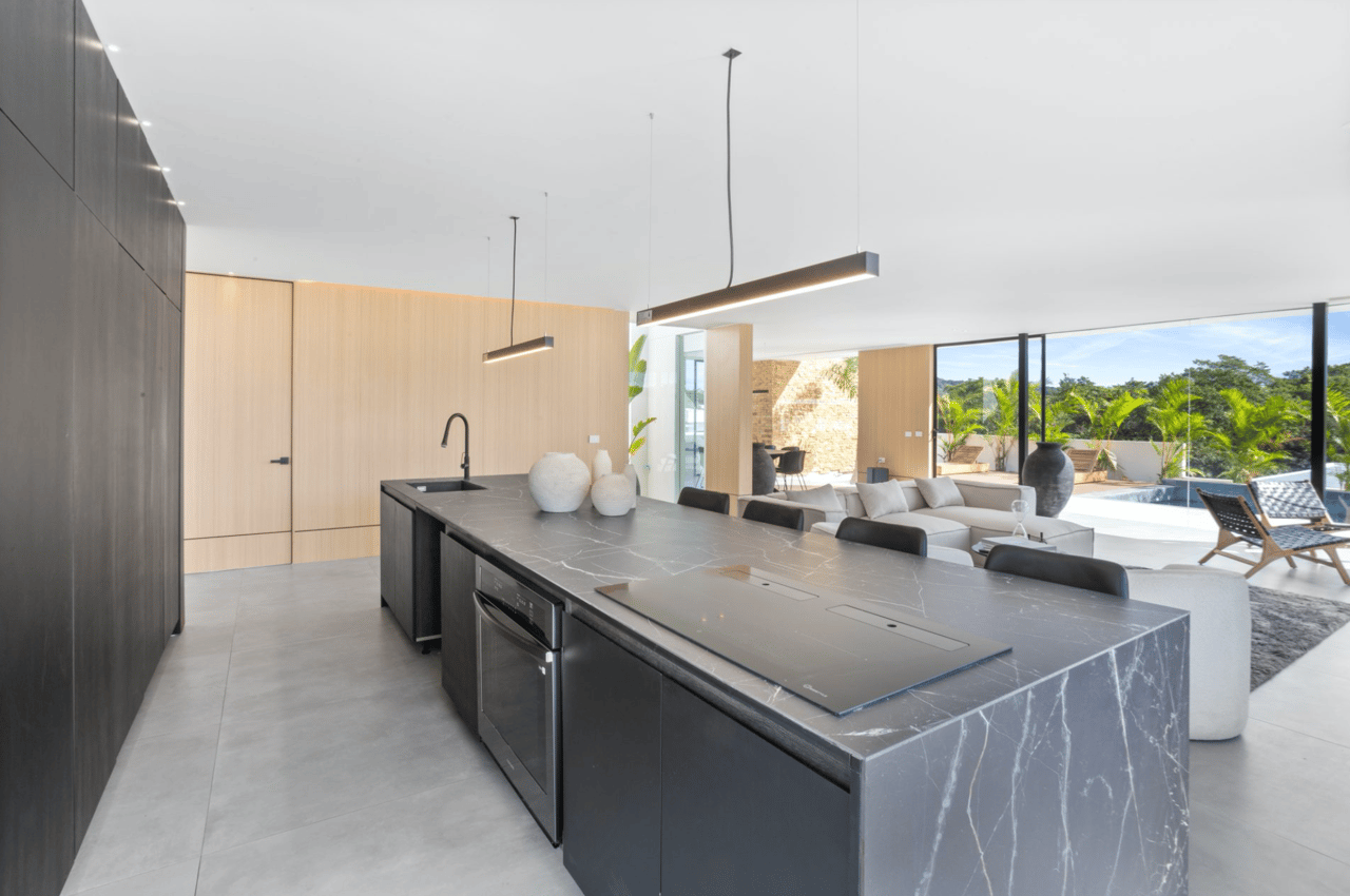 Villa Joba - Modern Villa With Beach Club Membership - Tamarindo
