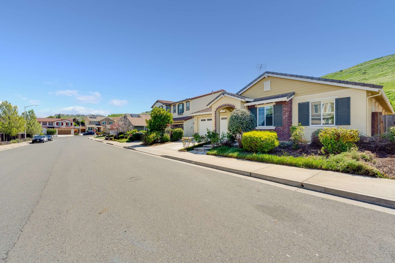 2904 Hanauma Bay Drive, Pittsburg