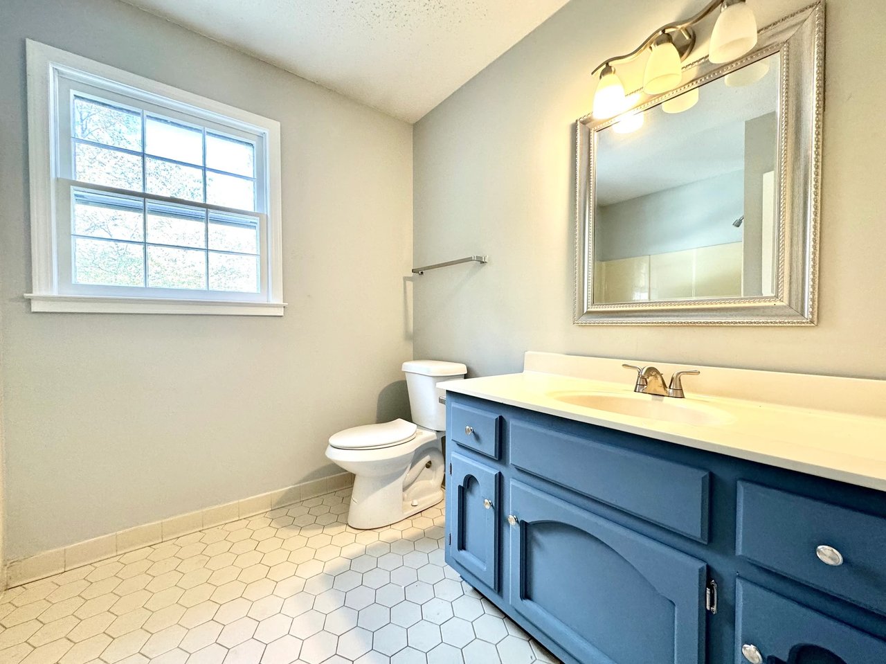 SOLD- A Charming Home at 300 Tanner Road, Taylors, SC