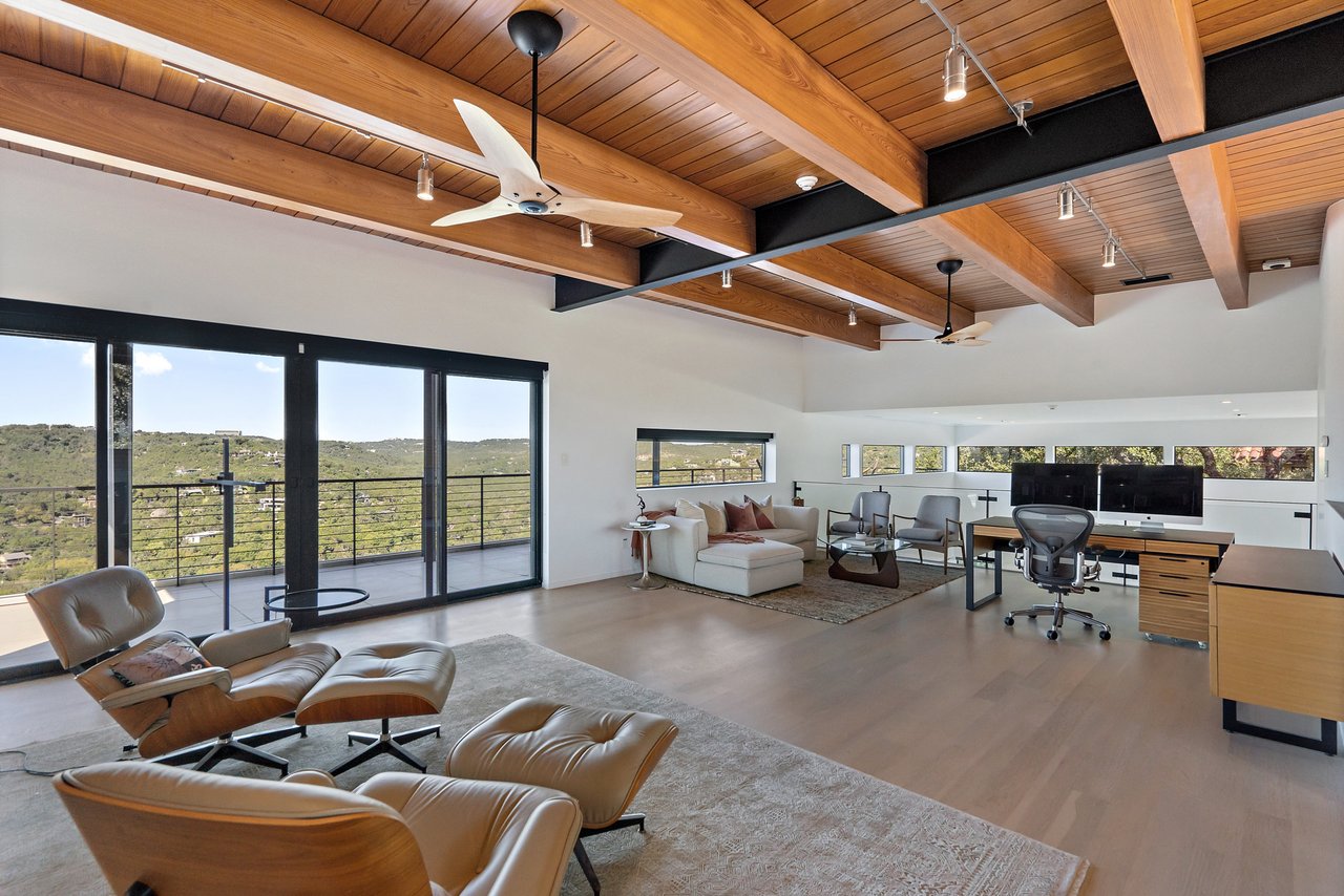 Modern Architecture Meets Hilltop Views