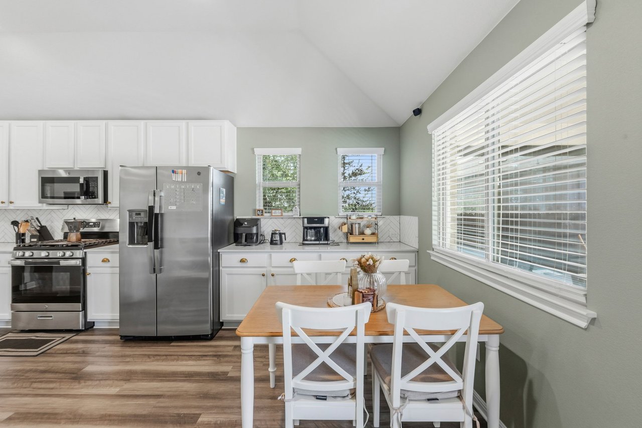 2529 Choctaw Pl. Leander, TX 78641
