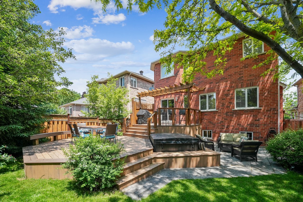 Fully Renovated Turnkey Home in West Oak Trails 
