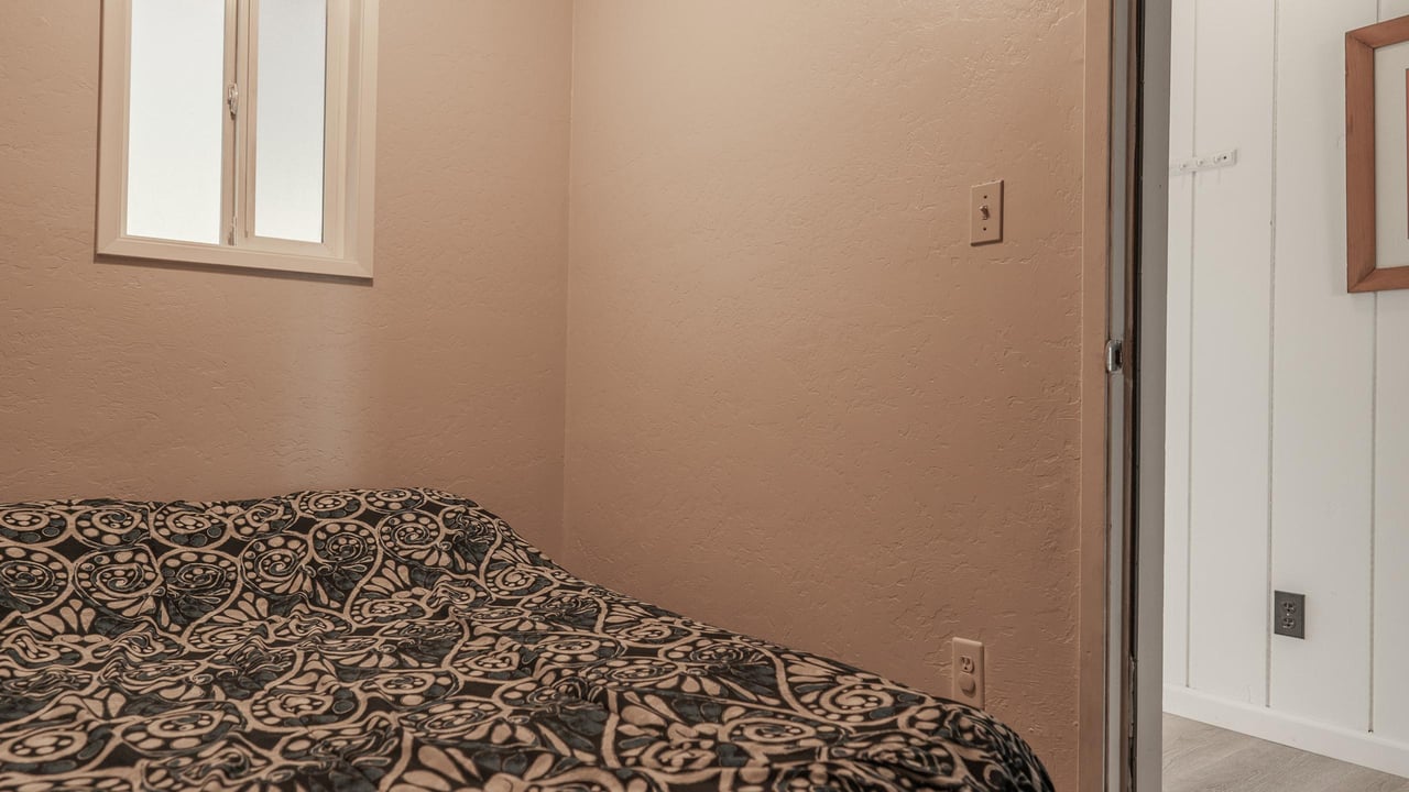 555 Hwy 101 S Apt 3