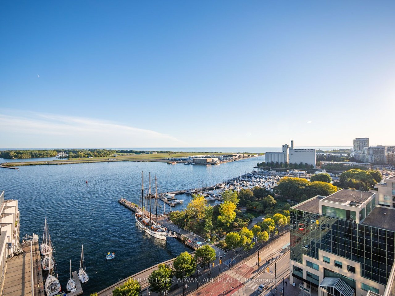 PENTHOUSE ESCAPE IN THE TOWN