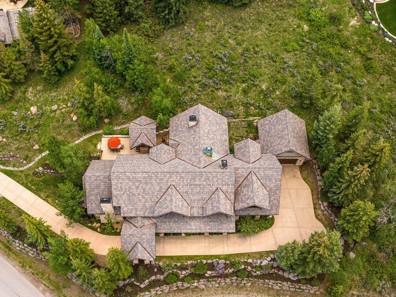 37 Hawley Court