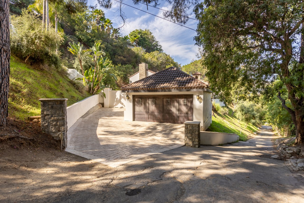 Casa Serena by Oraklus