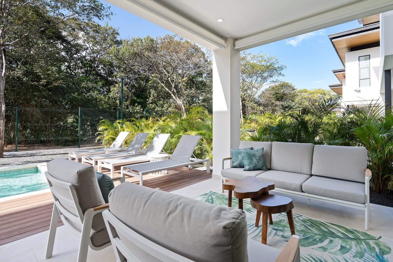 Villa Tropical Dawn | 4-Bedroom Modern Oasis in Bosques de Pinilla with Forest Views & Resort-Style Amenities