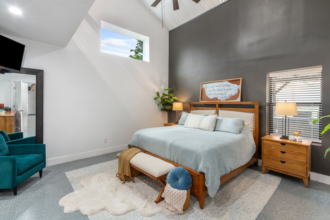 Amazing Opportunity on HWY 290 in Dripping Springs
