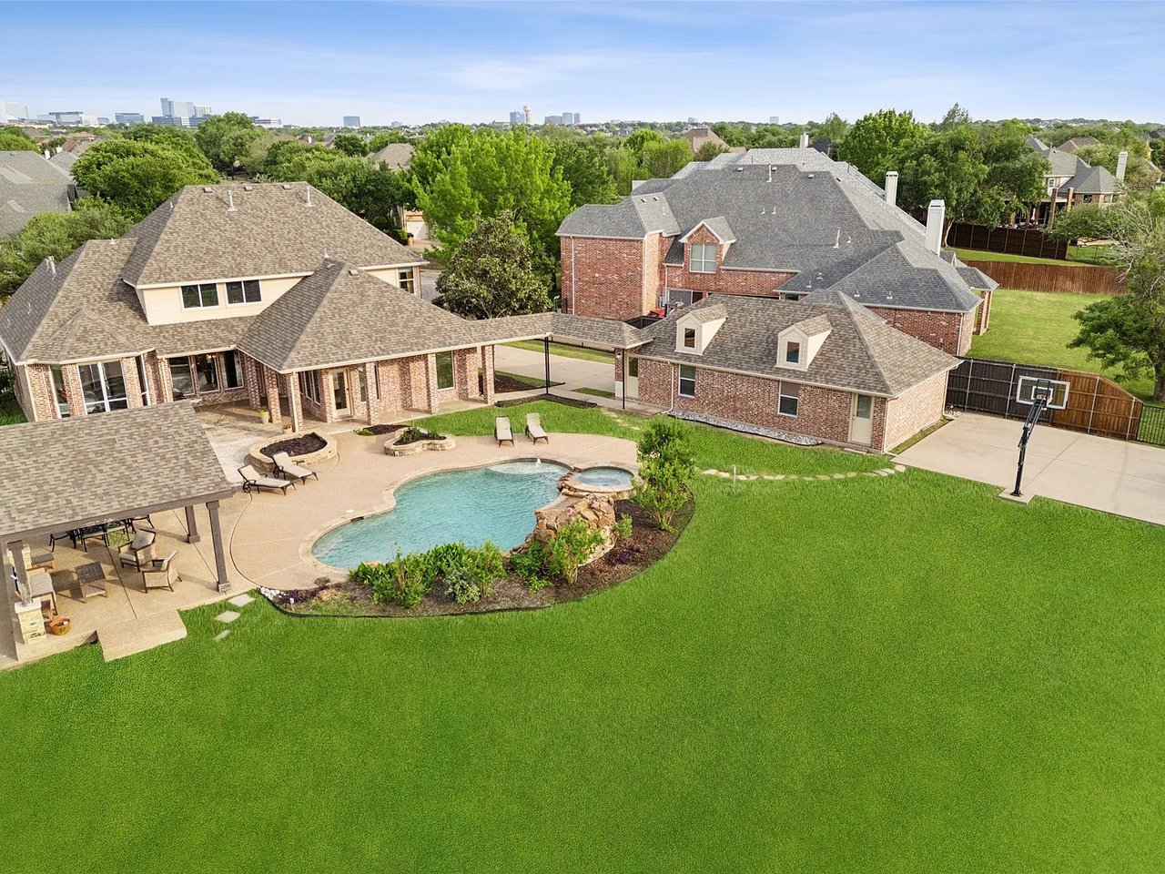 5019 Verdant Valley, Frisco TX