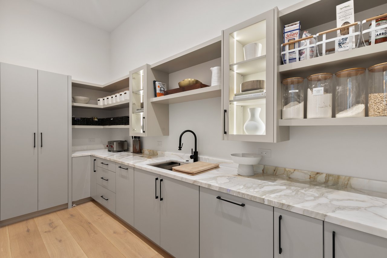 11380 Longwater Chase CT