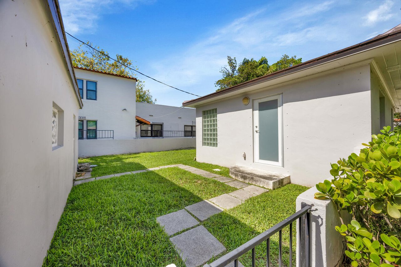 Art Deco Gem in Coral Gables