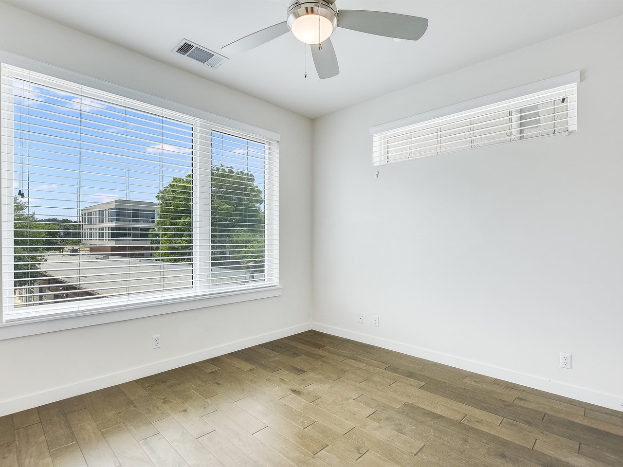 2301 Bluebonnet Lane #12