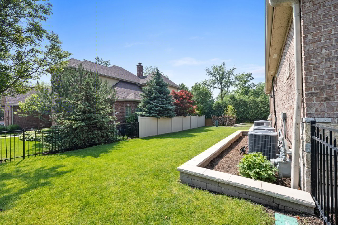 4103 Douglas Road