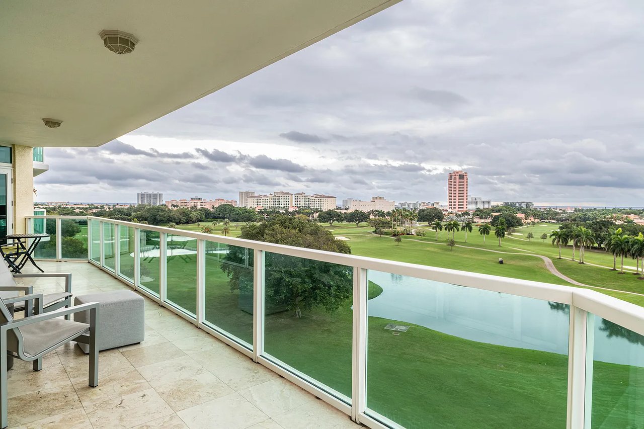 550 SE Mizner Blvd Apt B703
