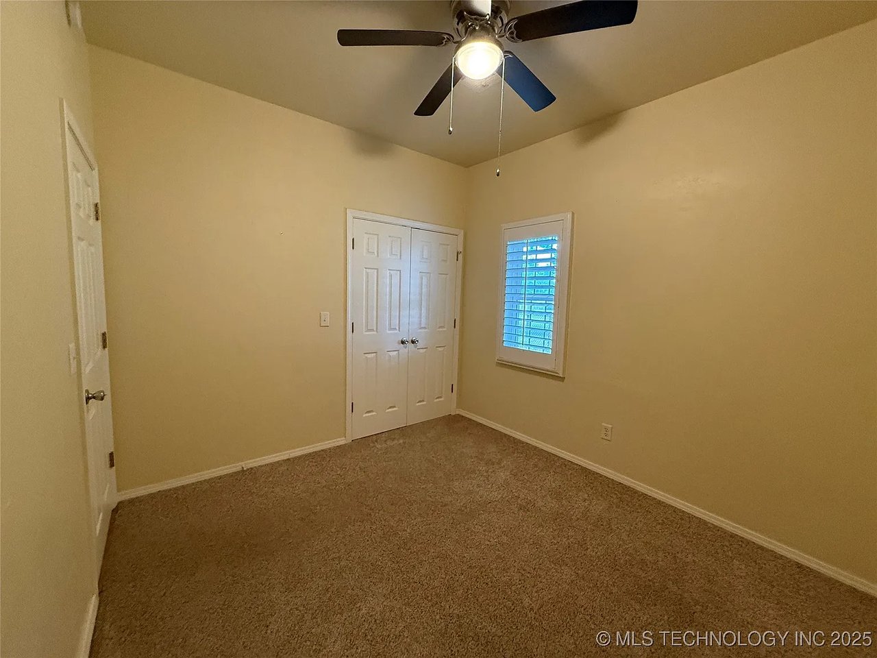 116 SW 5th St