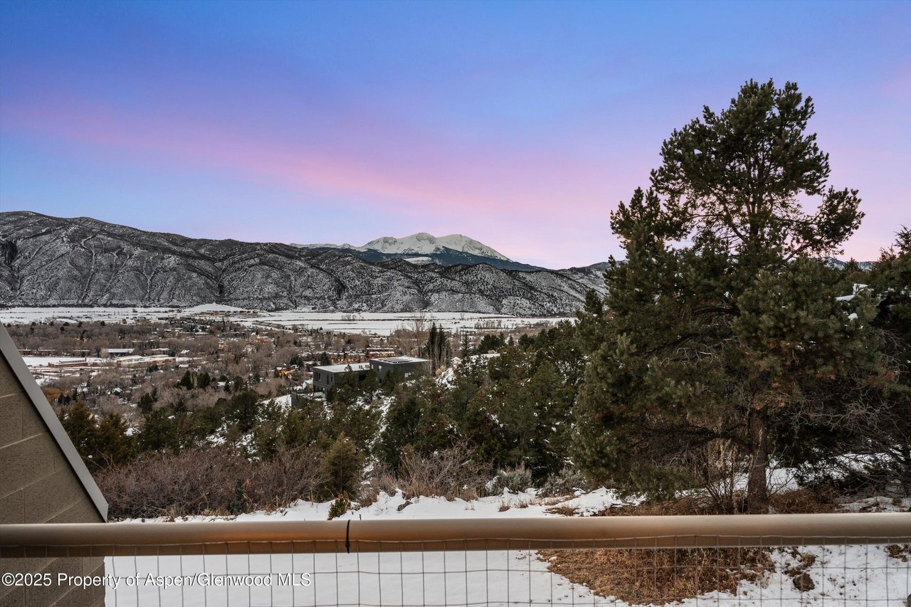 805 Pinon Dr, #1
