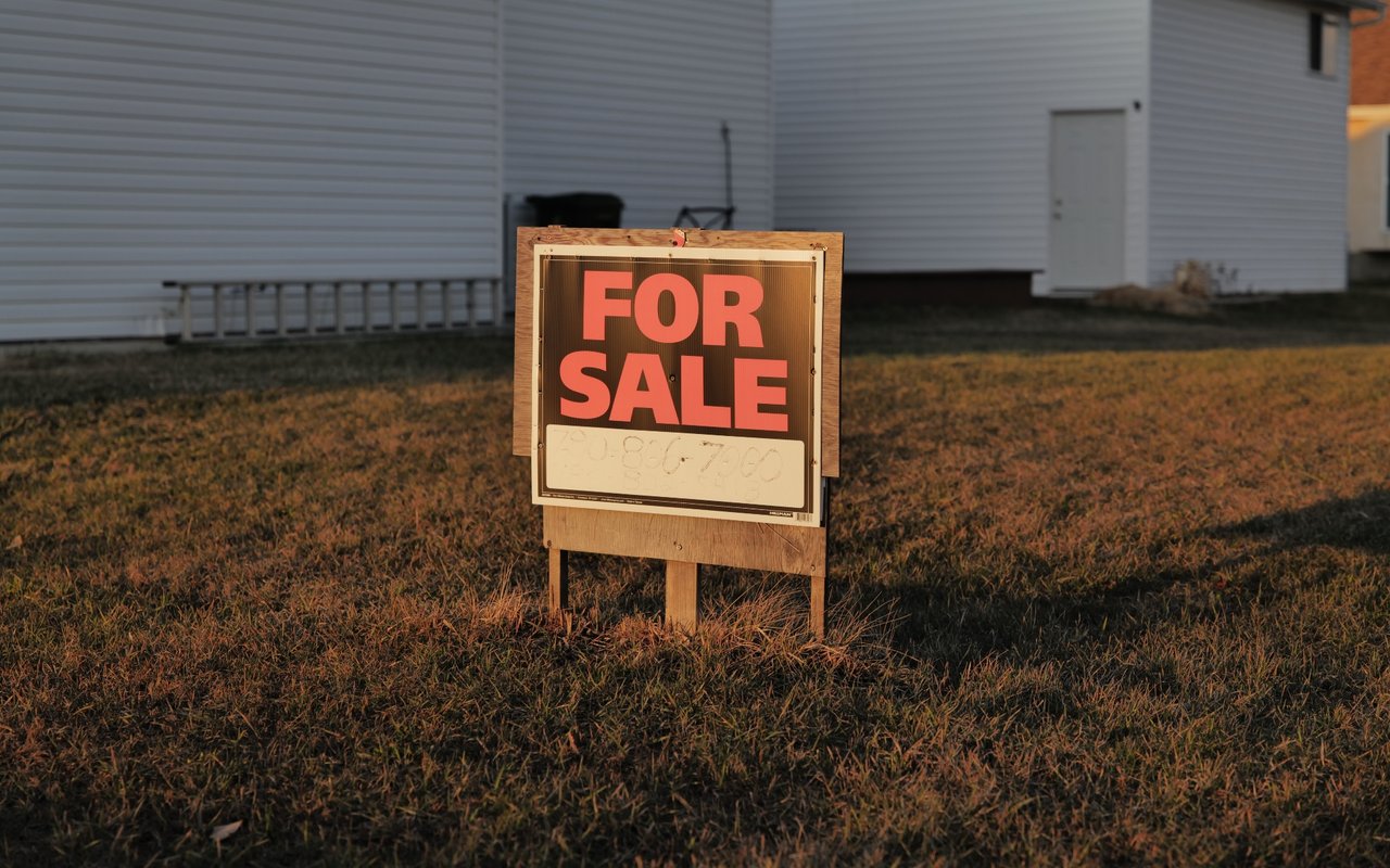 Should You Sell Your House This Year or Wait? Consider These Factors First