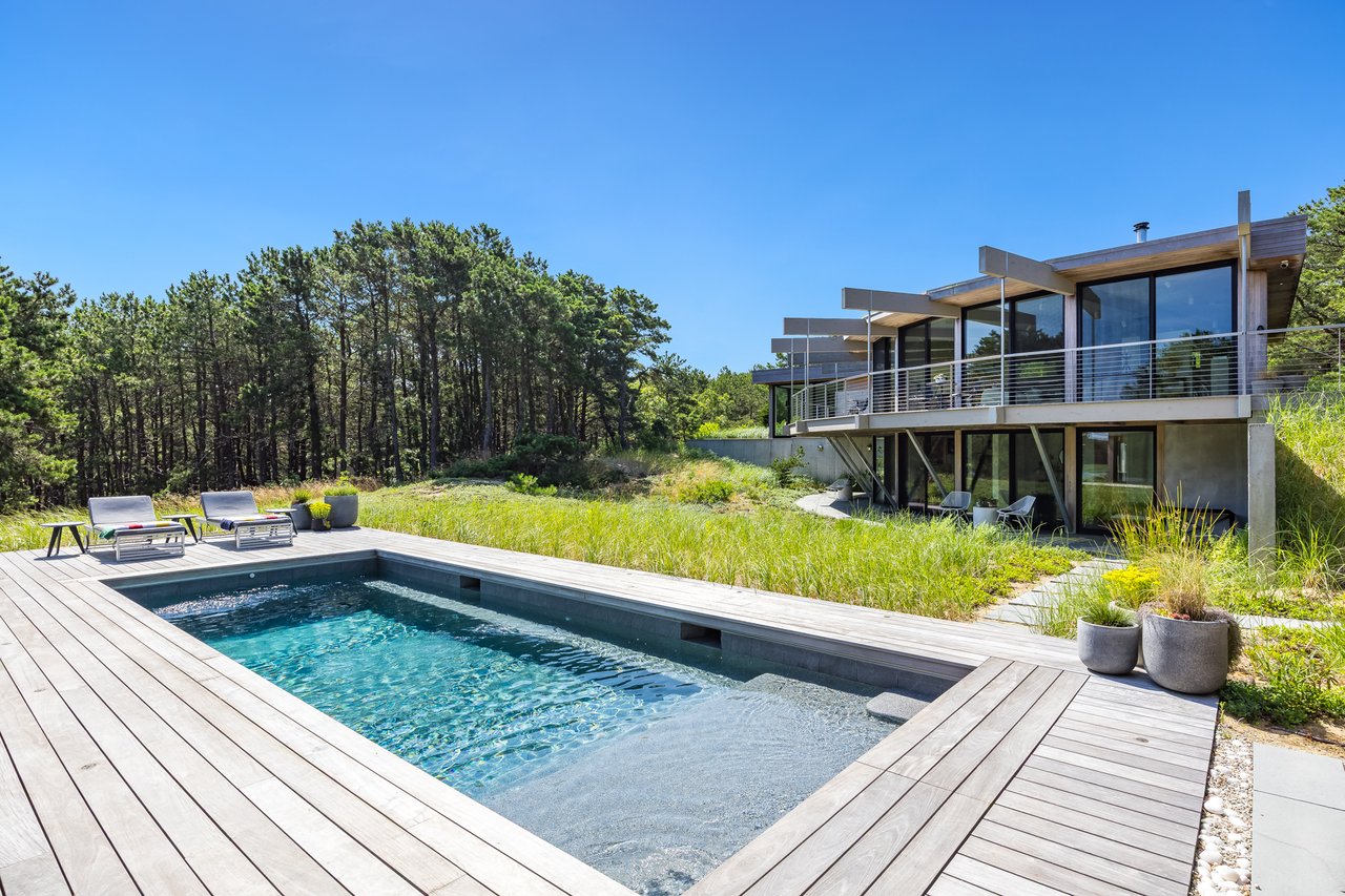 Cape Cod Modernist Masterpiece