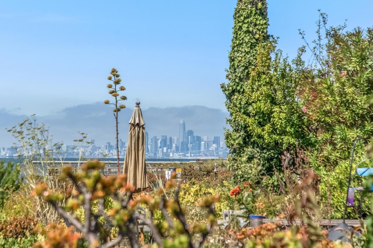 2916 Bayview Drive, Alameda, 94501