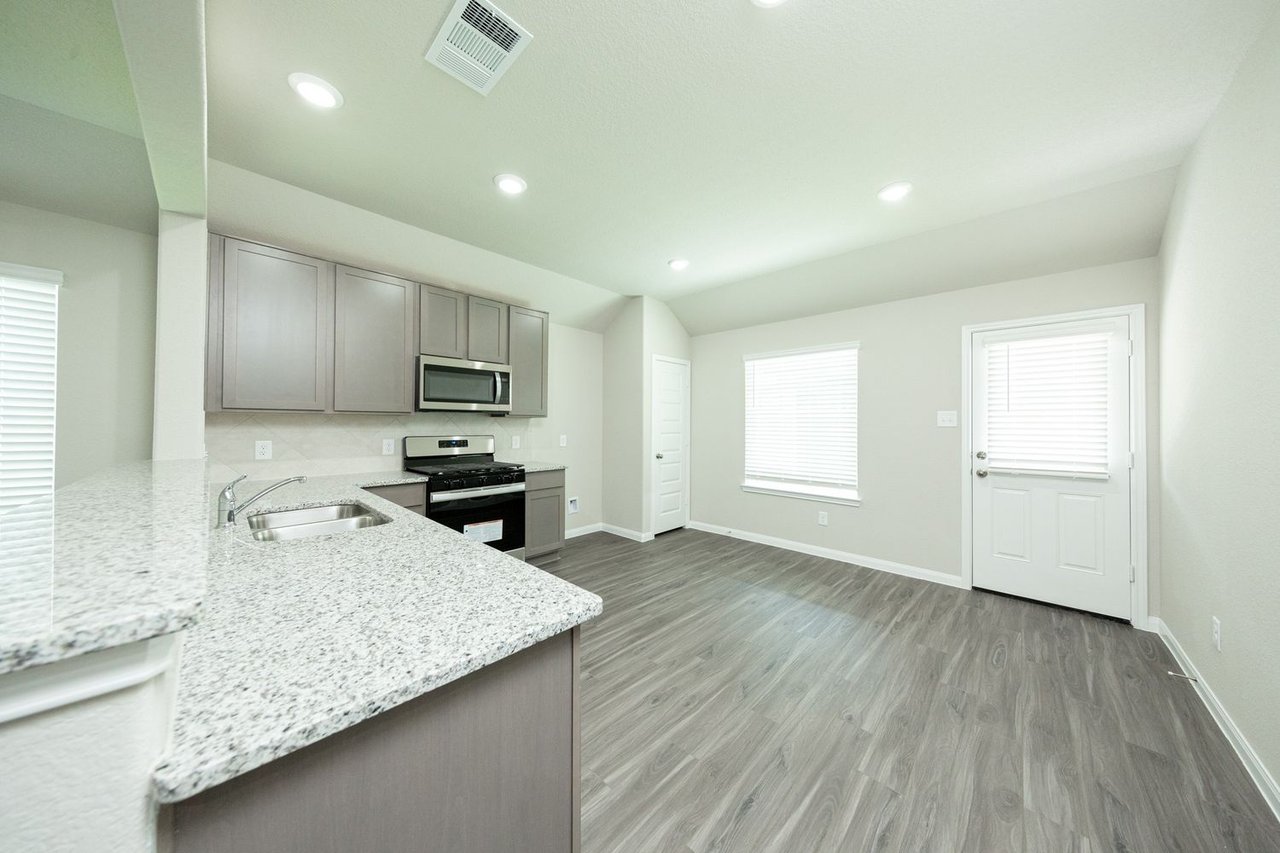 14112 Balcones Fault Ct